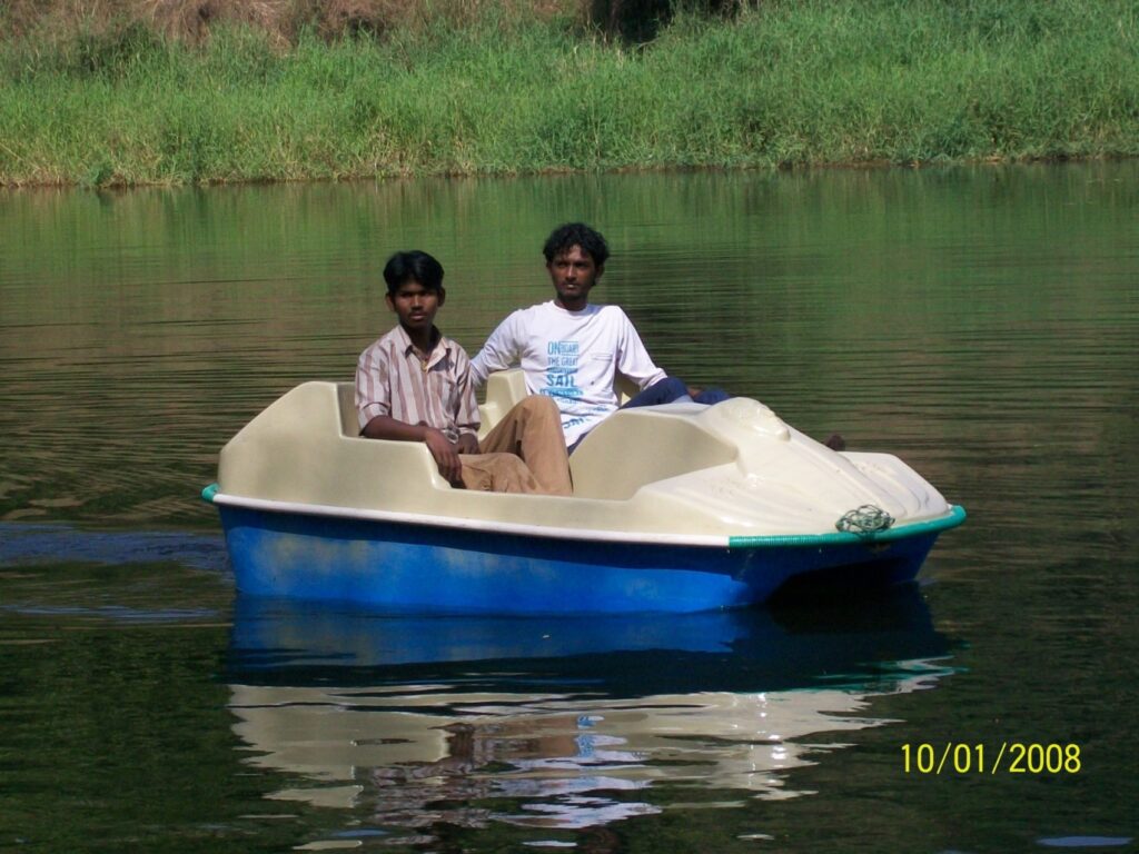 4 seater