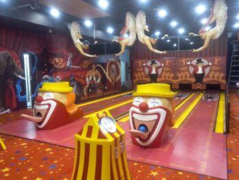 SWITCH Mini Bowling - Themed CIRCUS
