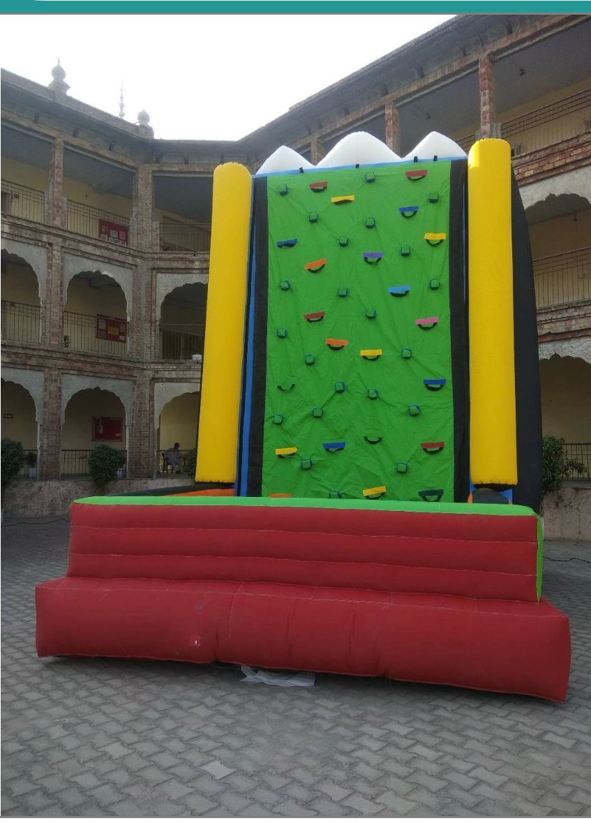 Inflatable Wall 3